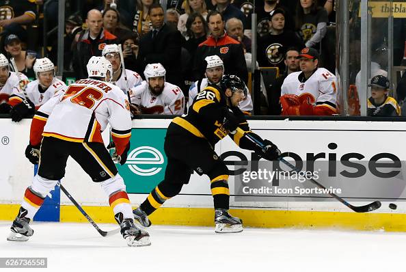 NHL: NOV 25 Flames at Bruins NHL: NOV 25 Flames at Bruins