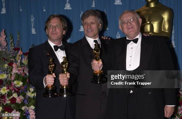 Producers Douglas Wick, David Franzoni, and Branko Lustig with their Oscars for Best Picture of the Year, "Gladiator", at the 73rd Academy Awards.