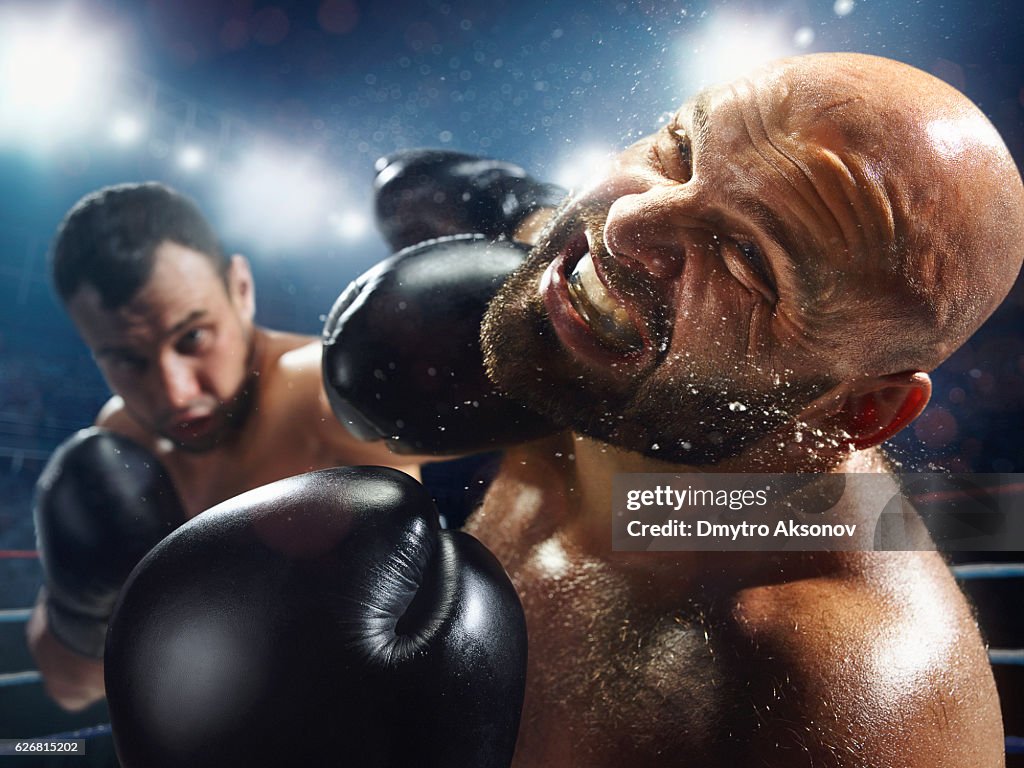 Boxing: Extremely powerful punch