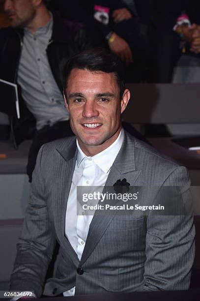 Dan Carter attends the Victoria's Secret Fashion Show on November 30, 2016 in Paris, France.