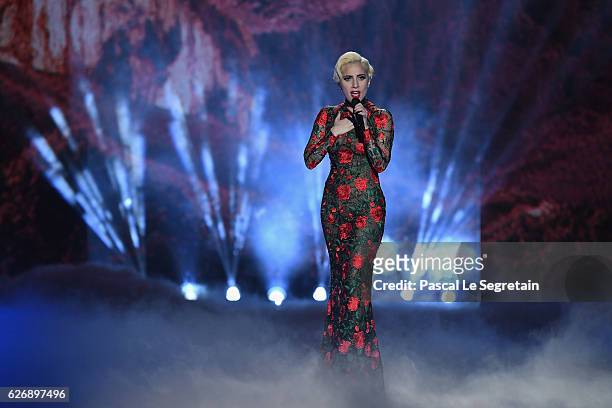 Lady Gaga performs during the Victoria's Secret Fashion Show on November 30, 2016 in Paris, France.