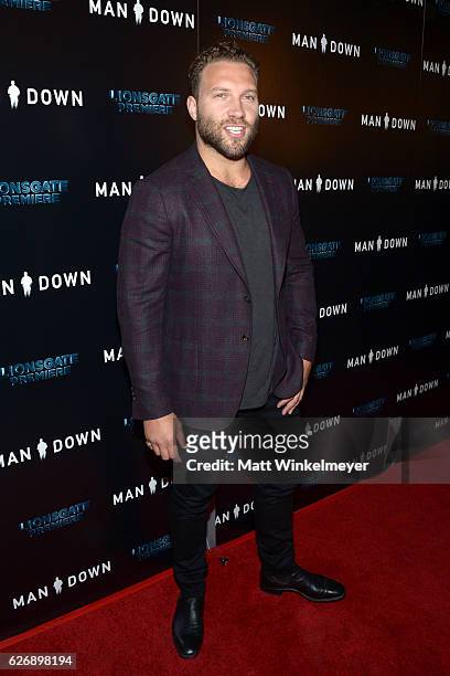 Actor Jai Courtney attends the premiere of Lionsgate Premiere's "Man Down" at ArcLight Hollywood on November 30, 2016 in Hollywood, California.
