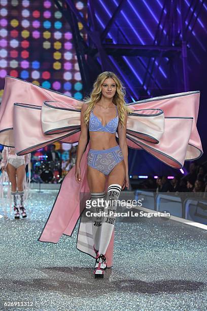 Maggie Laine walks the runway at the Victoria's Secret Fashion Show on November 30, 2016 in Paris, France.
