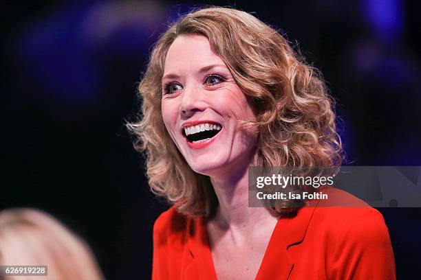 German moderator Franziska Reichenbacher attends the tv show 'Die schoensten Weihnachtshits' on November 30, 2016 in Munich, Germany.