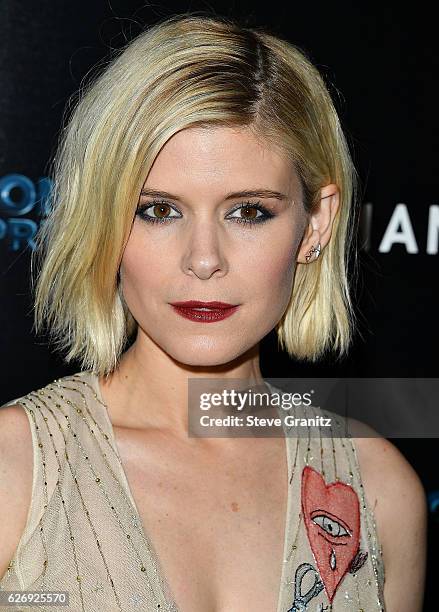 Kate Mara arrives at the Premiere Of Lionsgate Premiere's "Man Down" at ArcLight Hollywood on November 30, 2016 in Hollywood, California.