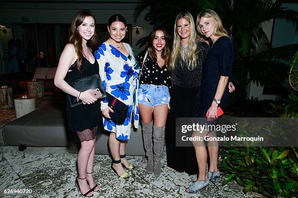 169 Gelareh Stock Photos, High-Res Pictures, and Images - Getty Images