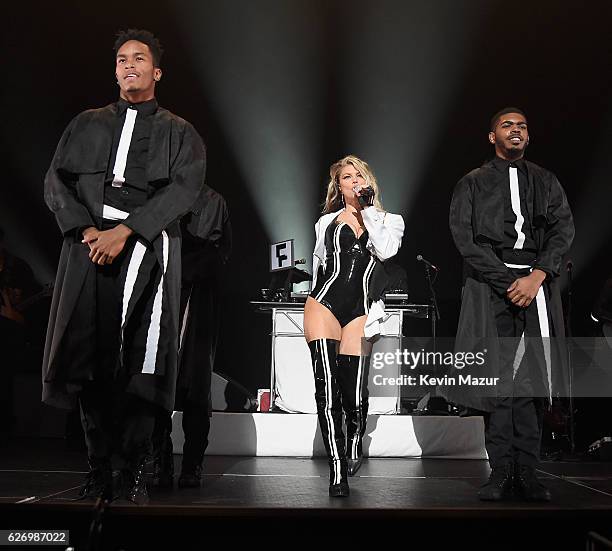 Fergie performs onstage at Two Ten Footwear Foundation's 77th annual dinner and gala at Hammerstein Ballroom on November 30, 2016 in New York City.