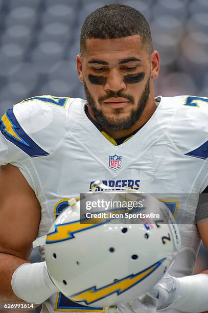 San Diego Chargers Running Back Kenneth Farrow warms up before the NFL football game between the San Diego Chargers and Houston Texans on November...