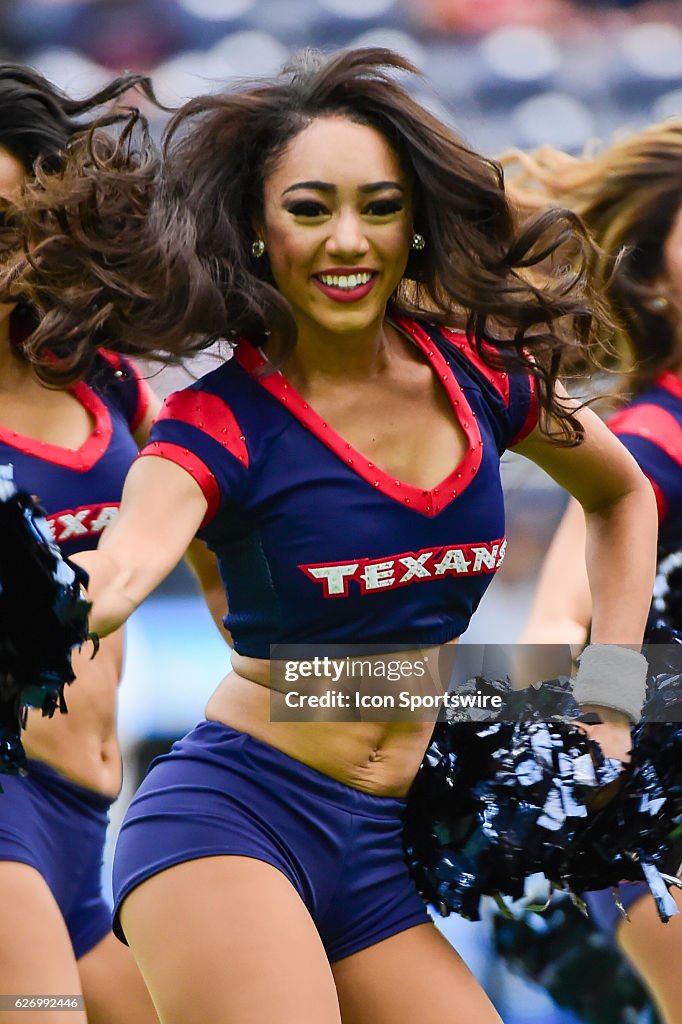 NFL: NOV 27 Chargers at Texans