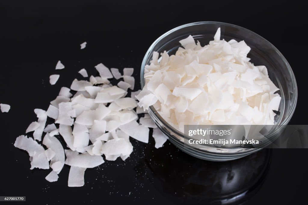 Dry Coconut Flakes