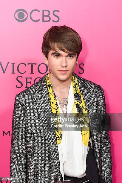Gabriel-Kane Day-Lewis arrives at 2016 VictoriaÕs Secret Fashion Show held at Le Grand Palais on November 30, 2016 in Paris, France.