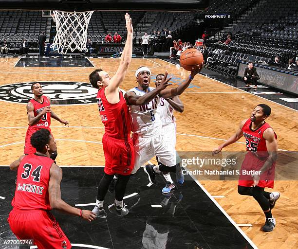 Devin Rooks 363 Devin Brooks Stock Photos, High-Res Pictures, and Images - Getty Images