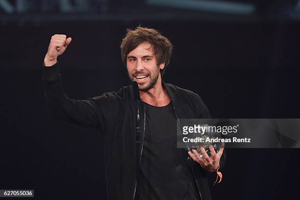 Max Giesinger wins the 1Live Krone at Jahrhunderthalle on December 1, 2016 in Bochum, Germany.