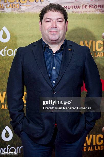 Jorge Asin attends 'Villaviciosa De Al Lado' premiere at Capitol Cinema on December 1, 2016 in Madrid, Spain.