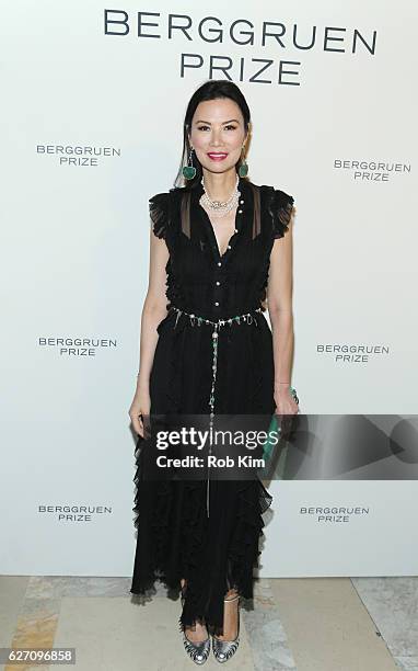 Wendi Murdoch attends the Berggruen Prize Gala Honoring Philosopher Charles Taylor at New York Public Library on December 1, 2016 in New York City.