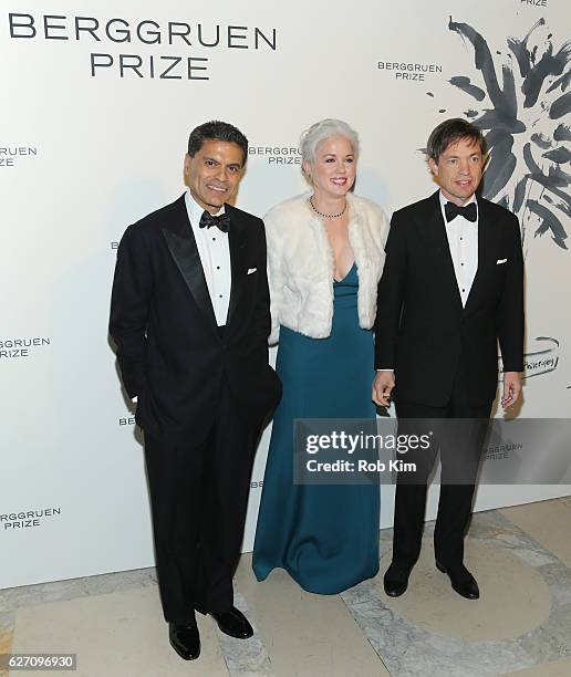 Journalist Fareed Zakaria, Dawn Nakagawa, Executive Vice President Berggruen Institute and Nicolas Berggruen, Chairman Berggruen Institute attend the...