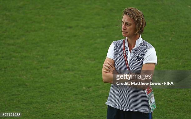 Ex-French footballer Sandrine Soubeyrand looks on as France players train ahead of the final of the FIFA U-20 Women's World Cup Papua New Guinea 2016...