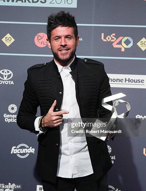 Pablo Lopez poses backstage after receiving an award at the Los 40 Music Awards 2016 held at the Palau Sant Jordi on December 1, 2016 in Barcelona,...