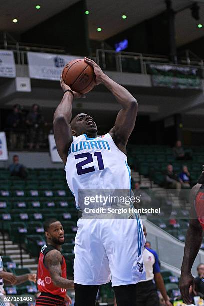 Damien Wilkins of the Greensboro Swarm shoots the ball against the Texas Legends at The Dr Pepper Arena on December 1, 2016 in Frisco, Texas. NOTE TO...