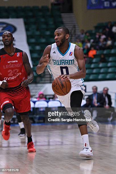 Rasheed Sulaimon of the Greensboro Swarm handles the ball against the Texas Legends at The Dr Pepper Arena on December 1, 2016 in Frisco, Texas. NOTE...