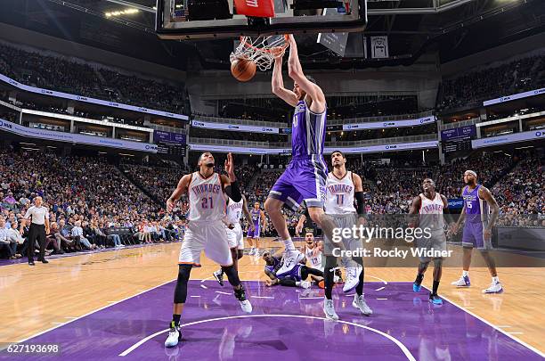 Kosta Koufos of the Sacramento Kings dunks against the Oklahoma City Thunder on November 23, 2016 at Golden 1 Center in Sacramento, California. NOTE...