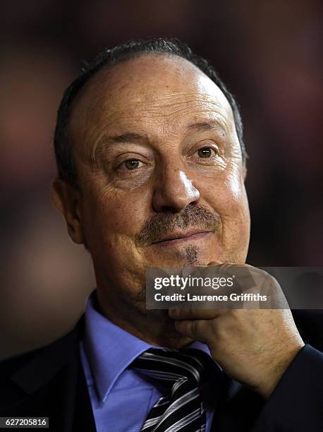 Rafael Benitez of Newcastle United looks on during the Sky Bet Championship match between Nottingham Forest and Newcastle United at City Ground on...