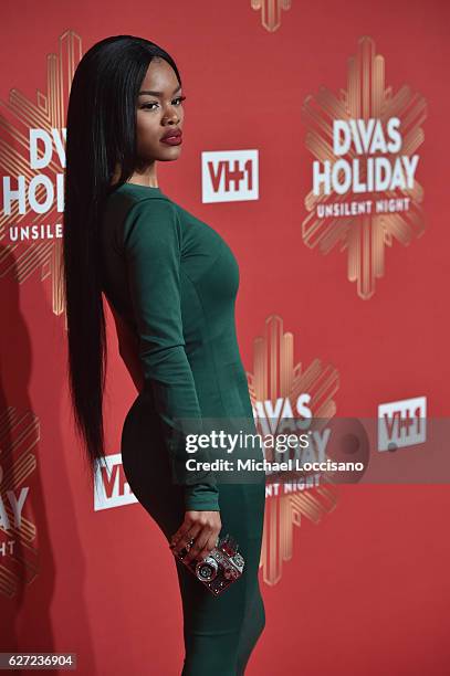 Teyana Taylor attends the 2016 VH1's Divas Holiday: Unsilent Night at Kings Theatre on December 2, 2016 in New York City.