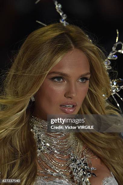 Romee Strijd walks the runway during the 2016 Victoria's Secret Fashion Show on November 30, 2016 in Paris, France.