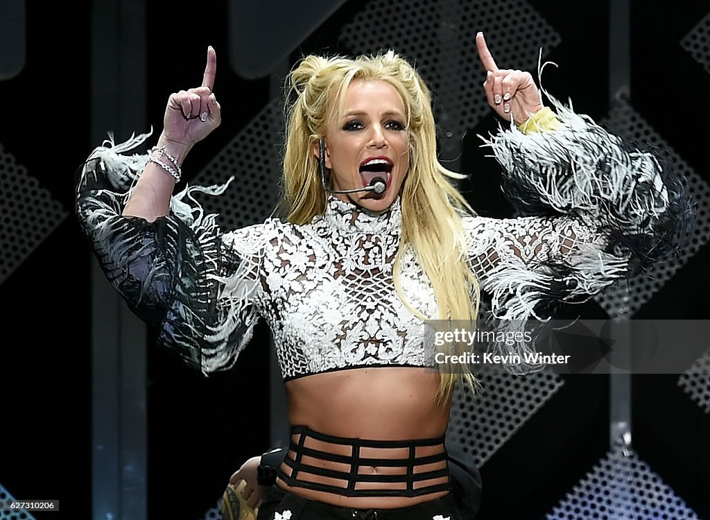 102.7 KIIS FM's Jingle Ball - Show