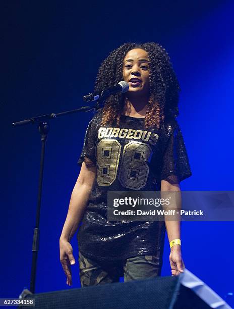 Intelligenz opens for De la Soul at Zenith de Paris on December 2, 2016 in Paris, France.