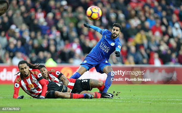 Riyad Mahrez of Leicester City curls a shot at goal during the Premier League match between Sunderland and Leicester City at The Stadium of Light on...