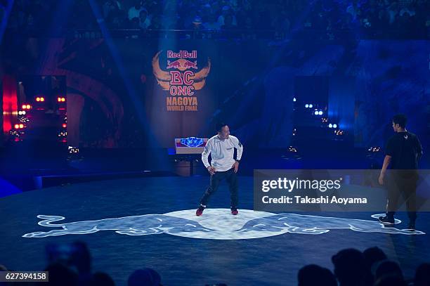 Taisuke of Japan competes against Hong 10 of South Korea during the Red Bull BC One World Final Japan 2016 at the Aichi Prefectural Gymnasium on...