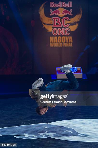 Bruce Almighty of Portugal competes against Neguin of Brazil during the Red Bull BC One World Final Japan 2016 at the Aichi Prefectural Gymnasium on...