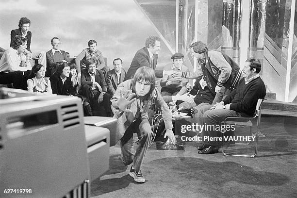 The British comedy team Monty Python appears on the French TV show Rendez-vous du Dimanche, hosted by Michel Drucker. In the foreground, Terry...