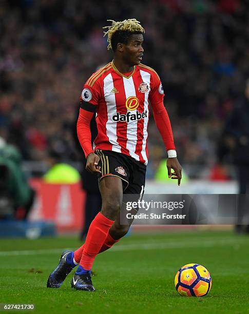 Sunderland player Didier Ndong in action during the Premier League match between Sunderland and Leicester City at Stadium of Light on December 3,...