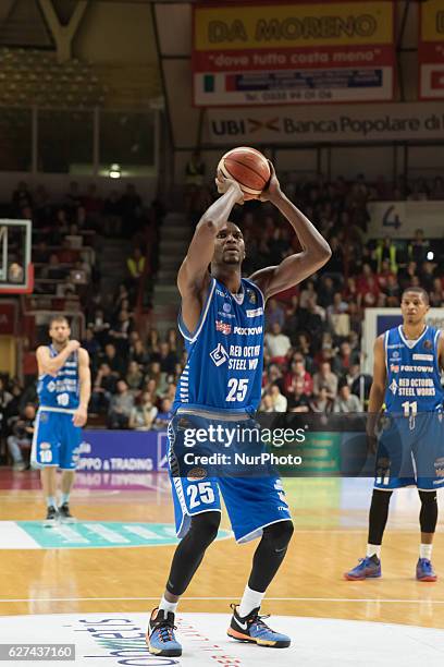 JaJuan Johnson in action during the Italy Lega Basket of Serie A, match between Openjobmetis VARESE vs Red October Cantù, Italy on 3 December 2016 in...