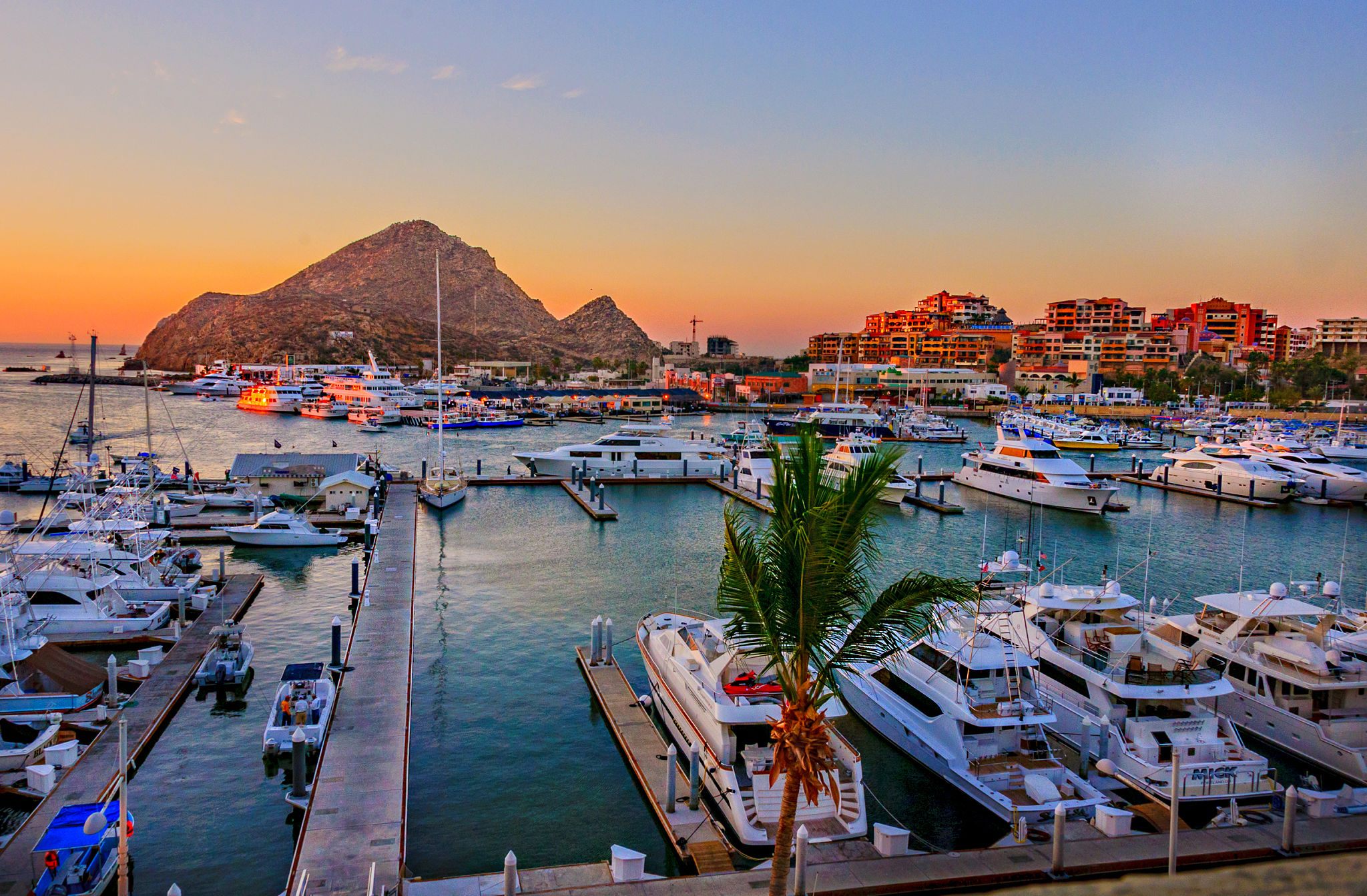 yacht los cabos