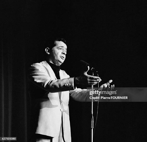 French singer Serge Reggiani performs at Paris' Bobino Hall.