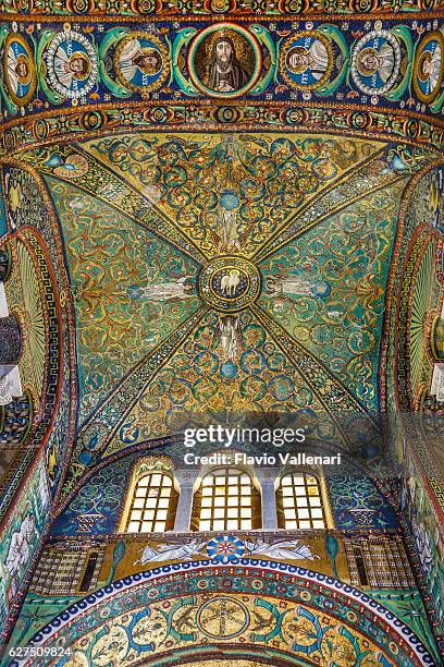 basílica de san vitale, ravenna - basilica of san vitale fotografías e imágenes de stock