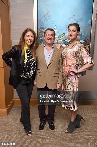 Claudia Lang, Tony Dominguez de Haro and Antonia dell'Atte attend Underwater Dreams To Life In Color - Art Exhibit Featuring Antonio Dominguez De...