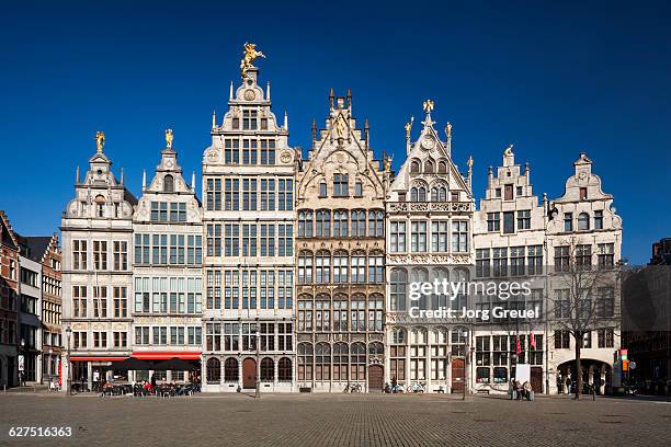 guildhalls - stadt antwerpen belgien stock-fotos und bilder