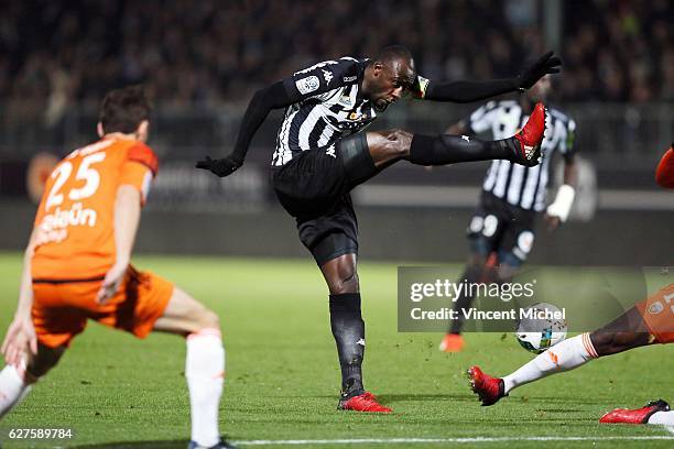 Cheikh Ndoye of Angers during the Ligue 1 match between Angers SCO and FC Lorient on December 3, 2016 in Angers, France.