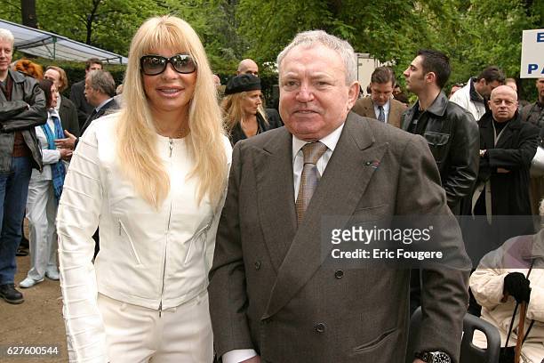 Presenters Jacques Martin and Lova Moor attend the unveiling of the "Jean Sablon" Avenue in Paris. Jean Sablon was a popular French singer who sold...