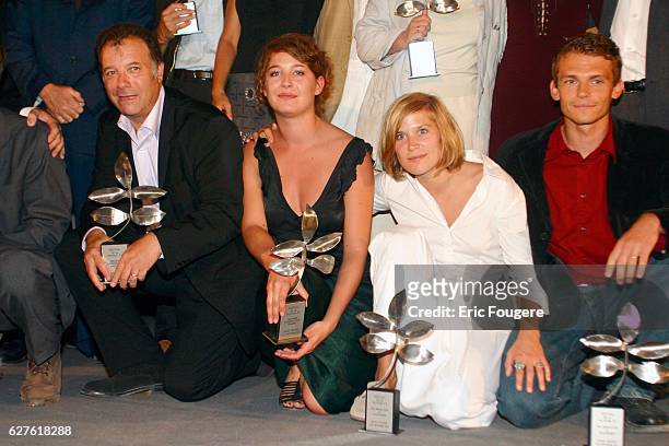 Award-winning actors Daniel Russo, Sarah Grappin, Mika Tark, and Arnaud Binard.