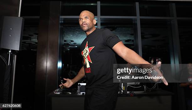 Darryl 'DMC' McDaniels attends An Evening Of Hip Hop With A Performance By Darryl 'DMC' McDaniels on December 3, 2016 in Miami, Florida.