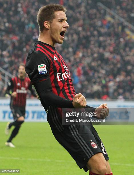 Mario Pasalic of AC Milan celebrates his goal during the Serie A match between AC Milan and FC Crotone at Stadio Giuseppe Meazza on December 4, 2016...