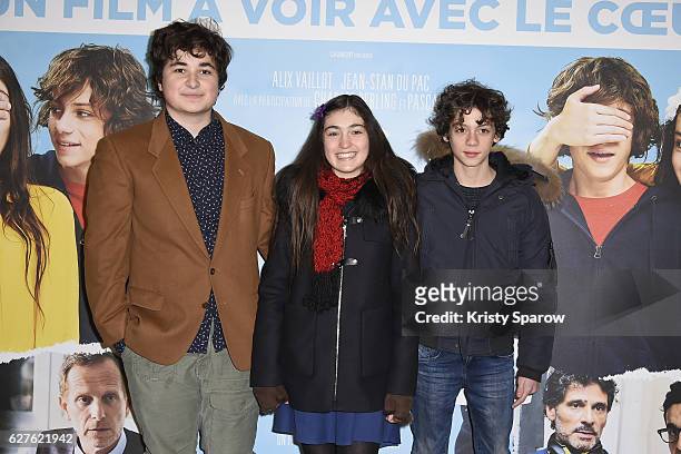 Antoine Khorsand, Alix Vaillot and Jean-Stan Du Pac attend the "Le Coeur En Braille" Paris Premiere at Cinema Gaumont Marignan on December 4, 2016 in...