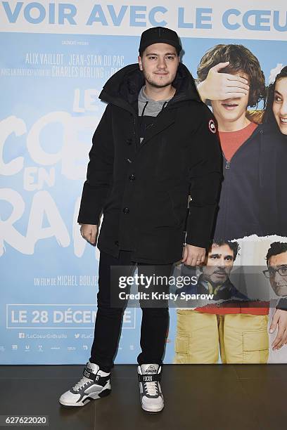 Jeff Panacloc attends the "Le Coeur En Braille" Paris Premiere at Cinema Gaumont Marignan on December 4, 2016 in Paris, France.