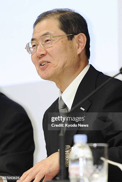 Japan - Hideaki Kawai, managing director of Panasonic Corp., answers a reporter's question after releasing the company's earnings results for the...