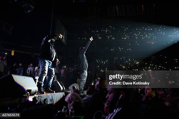 French Montana performs at the Hot 97's Hot For The Holidays Concert at Prudential Center on December 3, 2016 in Newark, New Jersey.